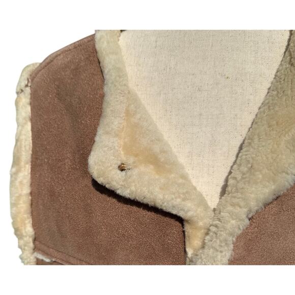 Vintage Handmade Suede Leather Sherpa-Lined Vest Snap Front Pockets - Picture 8 of 16